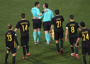 Αυτά έγραψε στο φύλλο αγώνα ο Κομίνης!