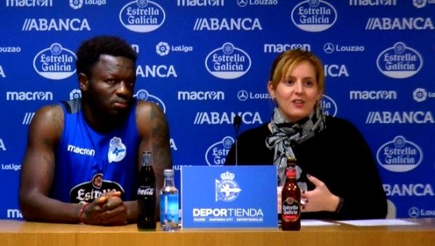 Μουντάρι α λα Σάρι: Σεξιστική απάντηση σε γυναίκα δημοσιογράφο Μουντάρι α λα Σάρι: Σεξιστική απάντηση σε γυναίκα δημοσιογράφο