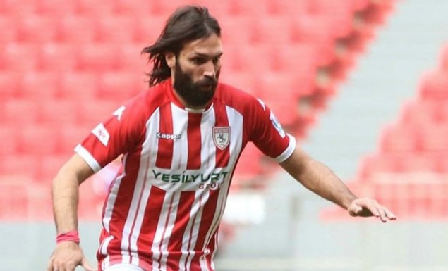 Κέρδισε το πέναλτι της νίκης για την Σαμσουνσπόρ ο Σαμαράς Κέρδισε το πέναλτι της νίκης για την Σαμσουνσπόρ ο Σαμαράς