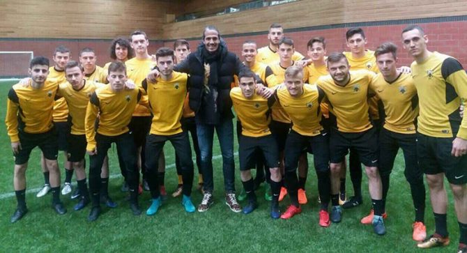 Είδε Κ20 ο Μπρούνο Άλβες (pics) Είδε Κ20 ο Μπρούνο Άλβες (pics)