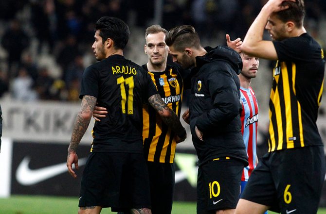 Σιμόες: «Συγχαρητήρια»