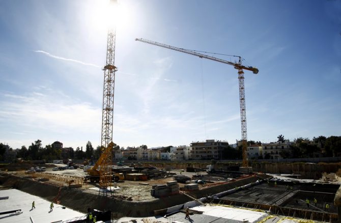 Εργασία και χαρά στη Νέα Φιλαδέλφεια (vid)