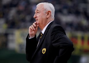 «Ο Φάρος έχει χαλάσει τα σχέδια μας, θέλει προσοχή»