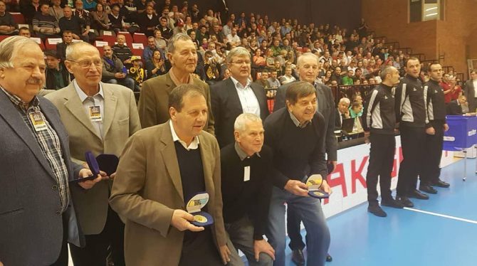 Βραβεύτηκε ο Αγγελόπολος και η Σλάβια Πράγας