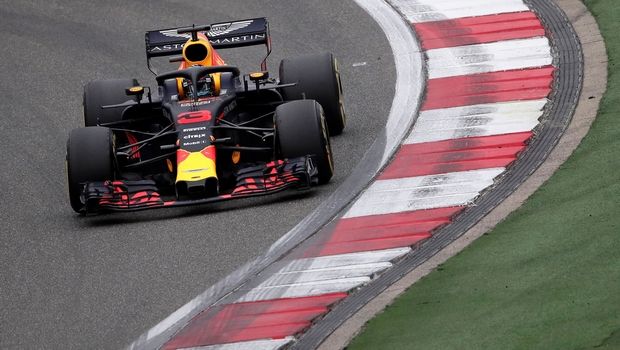 Formula 1: Τρελή νίκη του Ρικιάρντο στο GP Κίνας
