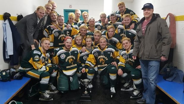 Ξεκληρίστηκε ομάδα χόκεϊ Ξεκληρίστηκε ομάδα χόκεϊ