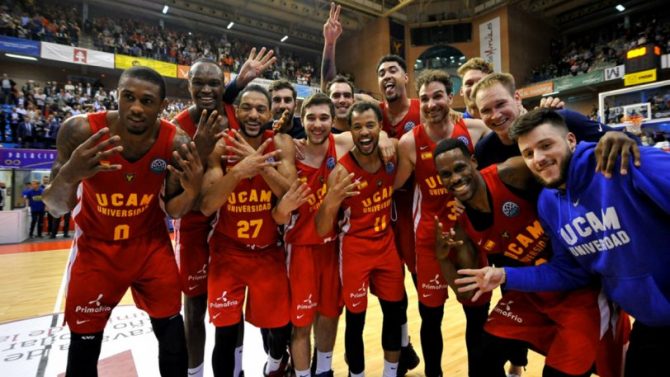 Βατή αλλά επικίνδυνη η Μούρθια (pics + vids)