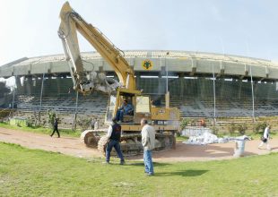 Το γκρέμισμα του «Ν. Γκούμας»