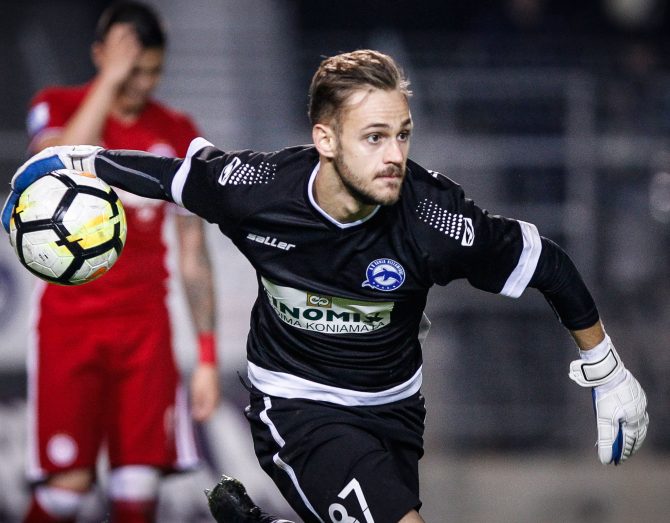 Πετάει… φωτιές ο Παπαδόπουλος