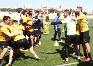 Η επιστροφή των πρωταθλητών στα Σπάτα (PICS)