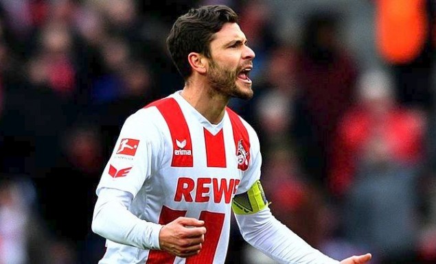 Καραδοκεί για Έκτορ η Μπάγερν Μονάχου