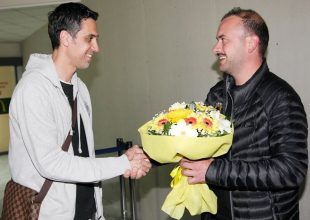 Υποδοχή στο Ηράκλειο για τους Έφηβους της ΑΕΚ (pics)
