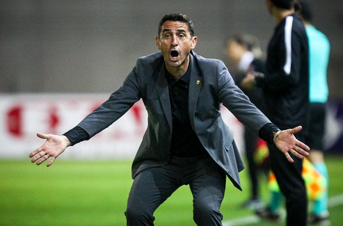Χιμένεθ: «Υποβιβασμένη ομάδα έπαιζε στο μισό γήπεδο…»