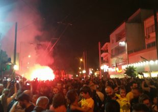 Μικρός ΑΕΚτζής οργανώνει το πάρτι (vid)