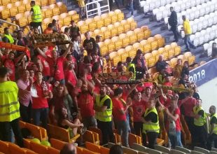 Αποθέωσαν ΑΕΚ οι φίλοι της Μούρθια! (VIDEO)