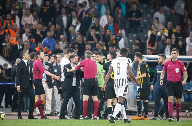 Πρόστιμο σε ΑΕΚ και ΠΑΟΚ για τον τελικό του Κυπέλλου