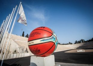 Στον τόπο του έπους η μπάλα του BCL (pics)