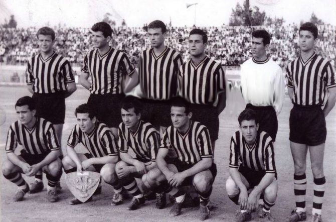 Και με δέκα, λίγη η τριάρα