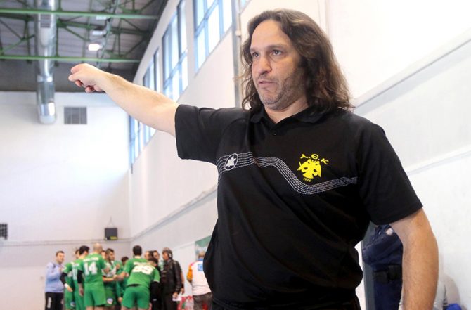 Αρβανίτης: «11 χρόνια ΑΕΚ είναι πολλά…»