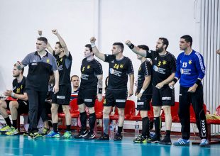 Με Δούκα φιλικό οι μάγκες