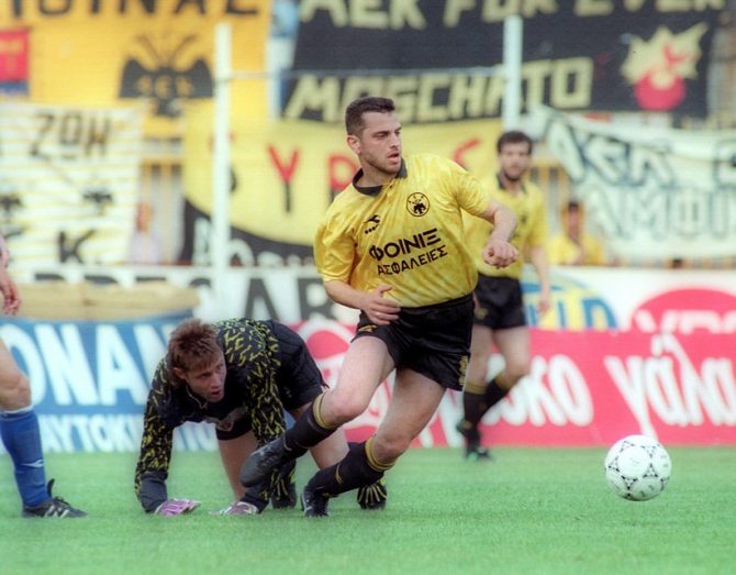 Στα τέσσερα… σταμάτησε με τον Ηρακλή (vid)