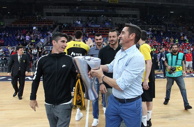 Δημάτος: «Η ταινία της ζωής μας» (vid)