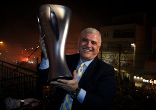 «Μιλάνε αυτοί που έχουν ντοκτορά στο κλέψιμο!»