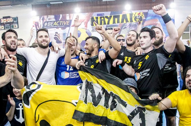 Δίπλα στην ομάδα ο Νικολαΐδης!