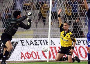 Ντέμης: «Η κορυφαία μου στιγμή όταν σκόραρα με το χέρι και ζήτησα από τον διαιτητή να το ακυρώσει»