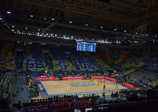 Η Βασίλισσα θυμήθηκε την μεταμόρφωση του ΟΑΚΑ για το Final-4 (VIDEO)
