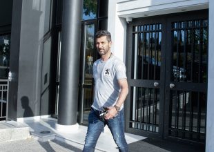 Ξεναγήθηκε στα Σπάτα ο Ουζουνίδης