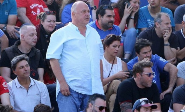 Μπεός για Μπουτάρη: «Καμιά φορά τα χαστούκια κάνουν καλό!»