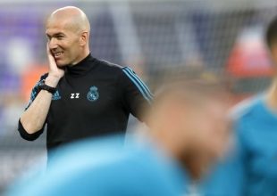 Πρόταση στον Ζιντάν για να ξαναπαίξει ποδόσφαιρο!