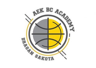 Ο Κότσιαρης στην Ακαδημία της ΑΕΚ BC