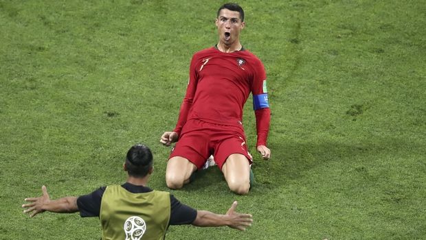 Κριστιάνο Ρονάλντο: Ο γηραιότερος που κάνει χατ τρικ σε Παγκόσμιο Κύπελλο