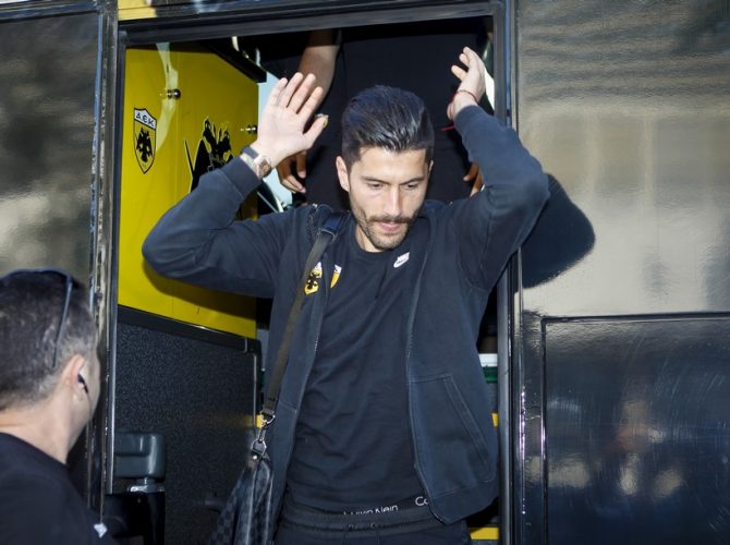 Στα γραφεία της ΑΕΚ ο Κονέ