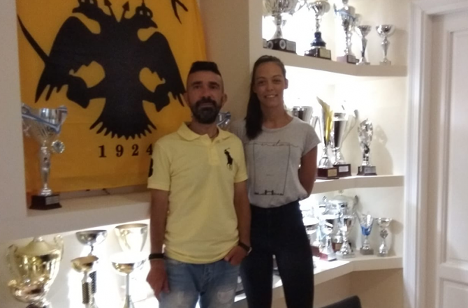 Έκλεισε στην ΑΕΚ η Μπανίκα
