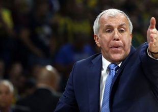 Πρωταθλήτρια Τουρκίας δια περιπάτου η Φενέρμπαχτσε