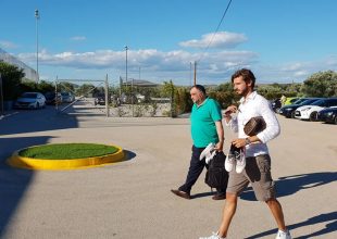 Παίκτης της ΑΕΚ ο Οικονόμου – Πήγε Σπάτα (ΦΩΤΟ- vid)