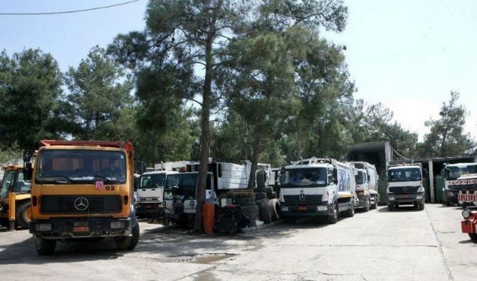 ΑΣΕΒΕΙΑ: Με εντολή Άρη όλα τα σκουπιδιάρικα στο Άλσος