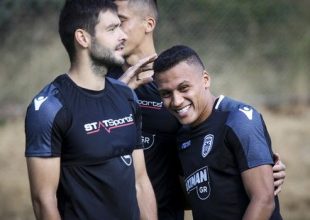Άδειες παραμονής σε τρεις παίκτες του ΠΑΟΚ με παρέμβαση Βασιλειάδη