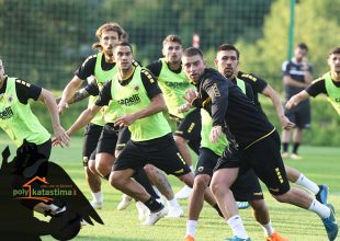 «Πατάει γκάζια» μέχρι να κόψει το νήμα στο Κίελτσε