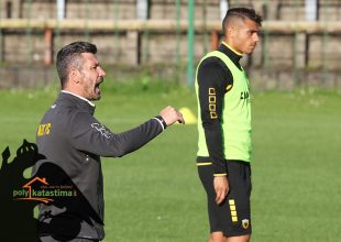 Ο Γιακουμάκης και τα …«μπράβο»