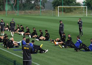 Σύσκεψη στο Κίελτσε – 4 φιλικά προ των πυλών