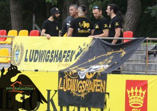 Με κερκίδα η προπόνηση της ΑΕΚ στο Κίελτσε (PICS-VID)
