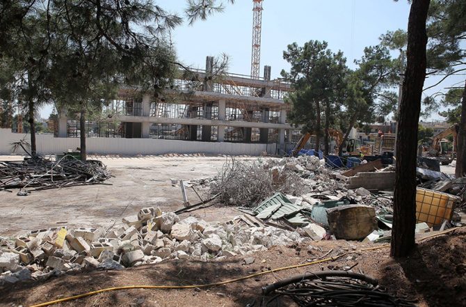 Απαλλάχθηκε από τον σκουπιδότοπο το άλσος (PICS)
