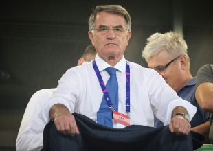 «Κιτρινόμαυρες» ευχές στον Ντούσκο (ΦΩΤΟ)
