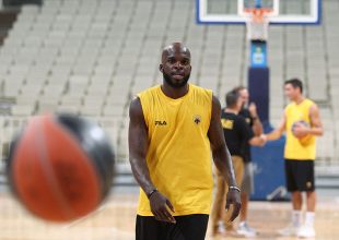 Γκρίφιν: «Έχω χτιστεί για την πίεση»