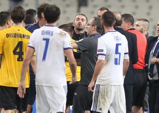 Νευριασμένοι στην ΑΕΚ για τους ασυγκράτητους Λόπες και Λιβάγια