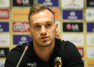 Μπακάκης: «Ο κόσμος θα μας βοηθήσει για την πρόκριση» (VIDEO)